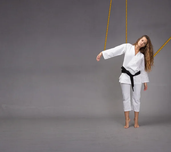 Marioneta humana en versión karate —  Fotos de Stock