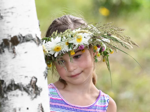 Girl at a birch — Stock Photo, Image