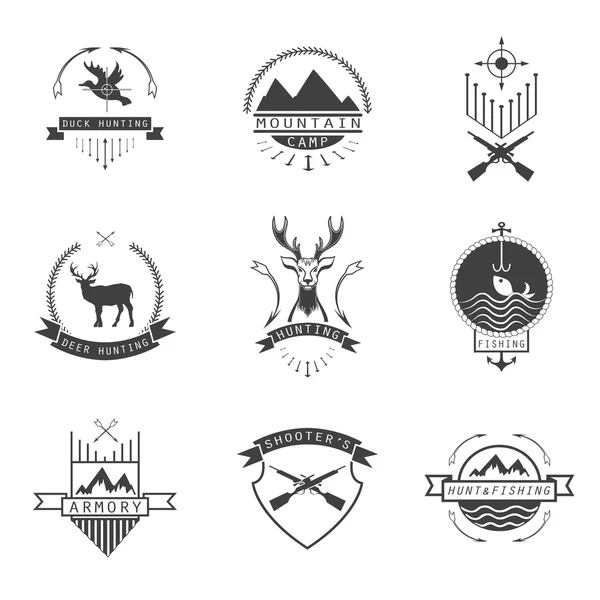 Uppsättning av jakt, camping, fiske, armory och shooter's logotyp, em — Stock vektor