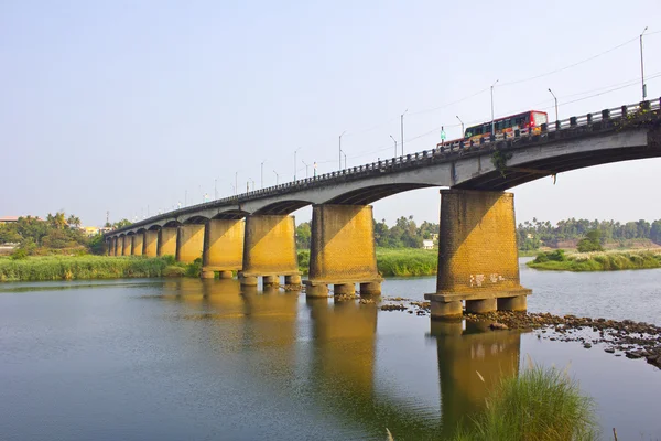 Shankaracharyas brug in Kaladi — Stockfoto