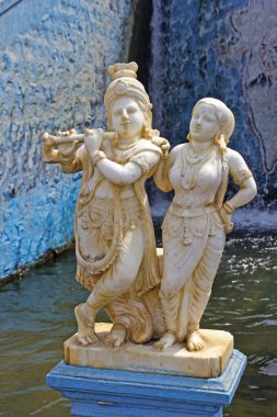 Radha ve Krishna Krishnarajsagar içinde