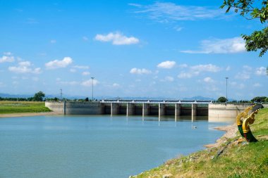 Lopburi, Tayland 'daki Pasak Jolasid Barajı' nın simgesi.. 