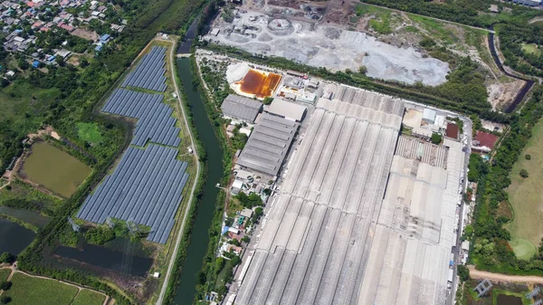 Fabrikdach Aus Der Vogelperspektive Fläche Der Großanlage Von Oben Mit — Stockfoto