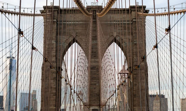 Båge Ovanför Brooklyn Bridge Korsning Från Brooklyn Till Manhattan New — Stockfoto