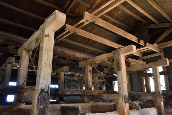 Arjantinli maden ocağını terk ettim.