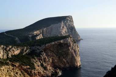 Capo Caccia kıyısında.