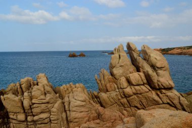 Cala Sarraina sahili manzarası