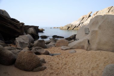 Capo Testa 'daki Cala Grande Plajı