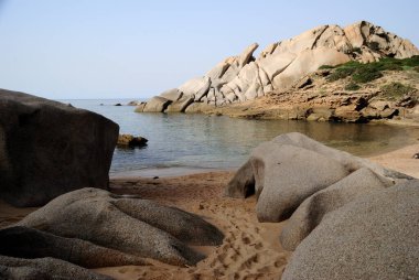 Capo Testa 'daki Cala Grande Plajı