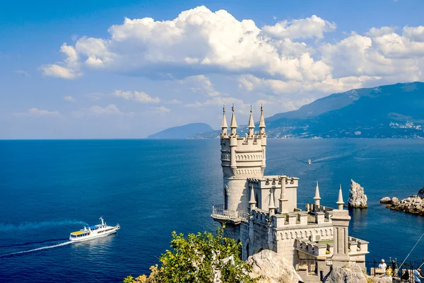 Den välkända slottet Svälj boet nära Yalta Stockfoto