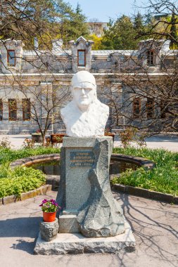 Crimea. Winemaker A.A. Egorov büstü