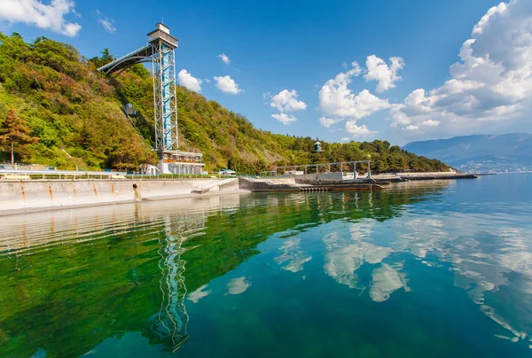 美丽的海景在早上在克里米亚半岛海岸上 — 图库照片