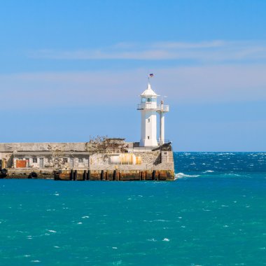 Yalta yılında deniz feneri bir görüntü. Bağlantı noktası. Crimea. 