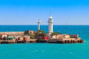 Yalta yılında deniz feneri bir görüntü. Bağlantı noktası. Crimea.