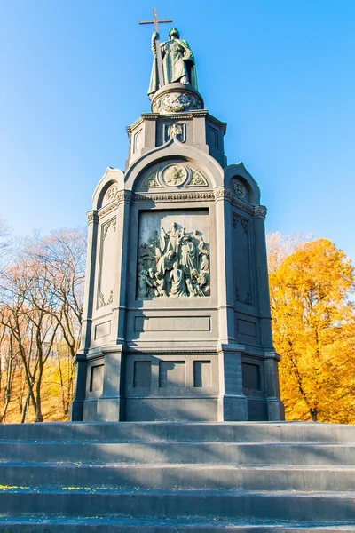 Monument to St. Vladimir. Baptiser of Russia. — Stock Photo, Image