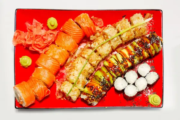 Sushi. La cucina tradizionale giapponese — Foto Stock