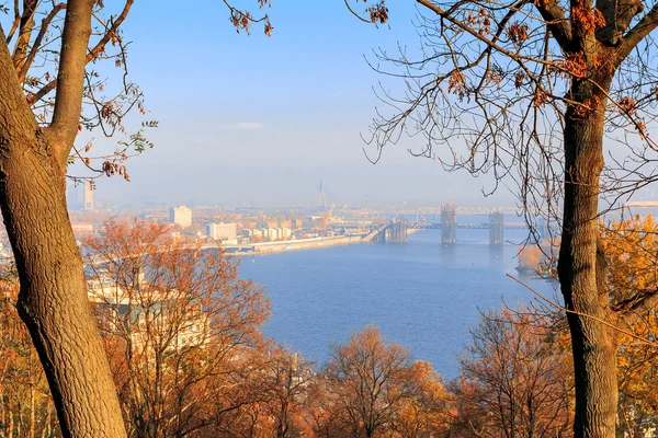 Kiew, Ukraine - 30. Oktober: Blick auf die Stadt — Stockfoto