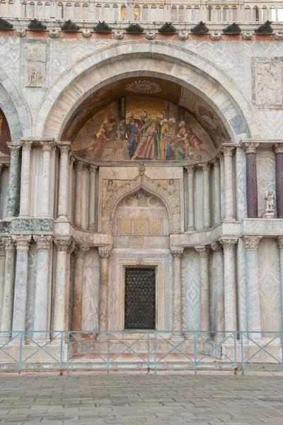 Markusbasilika Außenseite Der Domkirche Stadt Venedig Italien Europa — Stockfoto