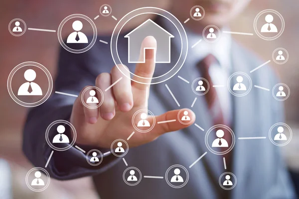 Dokunmatik ekran işareti evi olan adam