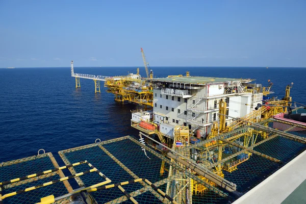 De offshore olie-rig platform in de Golf van Thailand. — Stockfoto