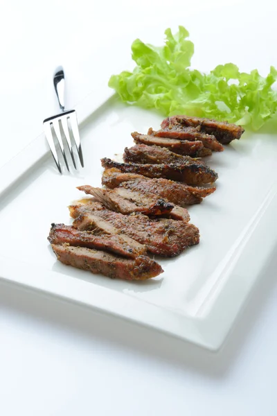 Carne assada fatiada, comida tailandesa — Fotografia de Stock