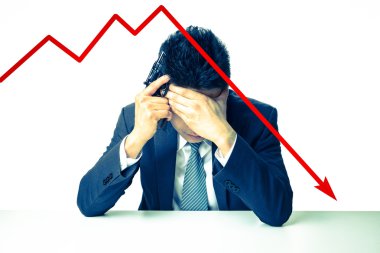 Elinde bir silah arkasında kötü borsa char depresif iş adamı
