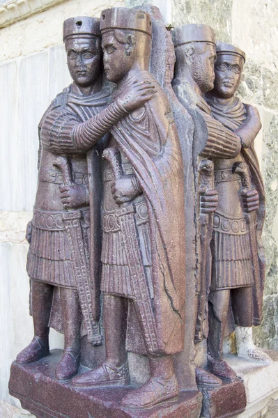 Fyra av kejsaren i hörnet av St Mark — Stockfoto