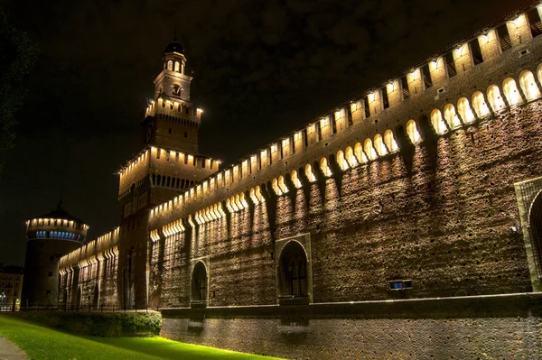 Milan castle at night — Stock Photo, Image