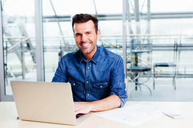 Onun yeni uygulama test Webdeveloper