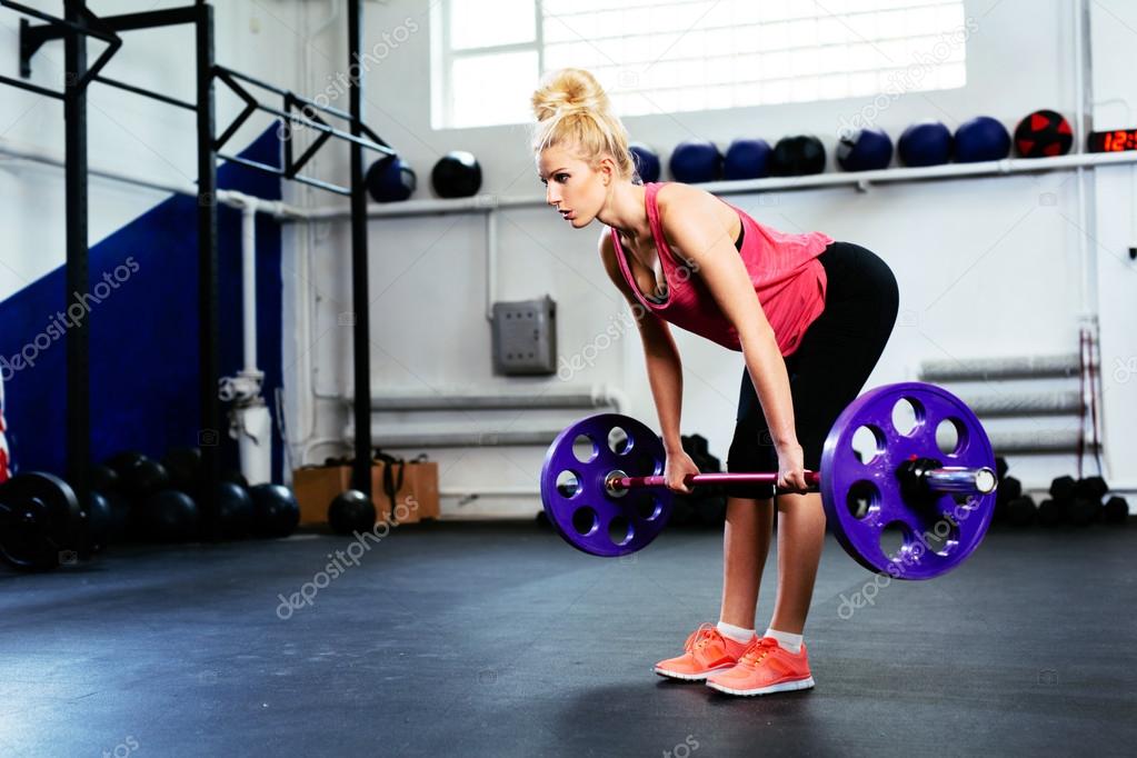 хожу на прямых ногах. хожу на прямых ногах. 2 румынская тяга с гантелями. румынская становая тяга гантелей. румынская становая тяга с гантелями.