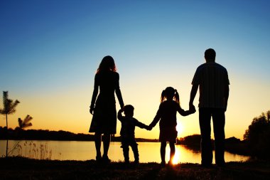 mutlu aile Silhouettes 