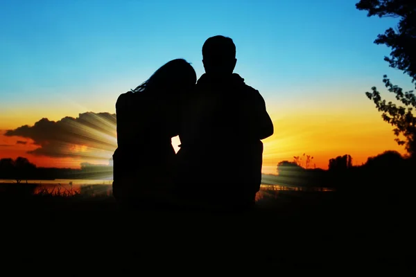 Silhouettes Happy Couple — Photo