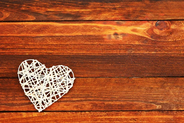 Beyaz dekoratif kalp — Stok fotoğraf