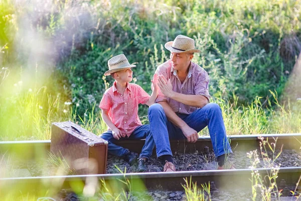 Pai Filho Cowboys Conceito Felicidade Juntos — Fotografia de Stock