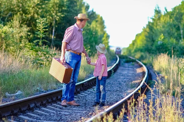 Otec Syn Kovbojové Koncept Štěstí Spolu — Stock fotografie