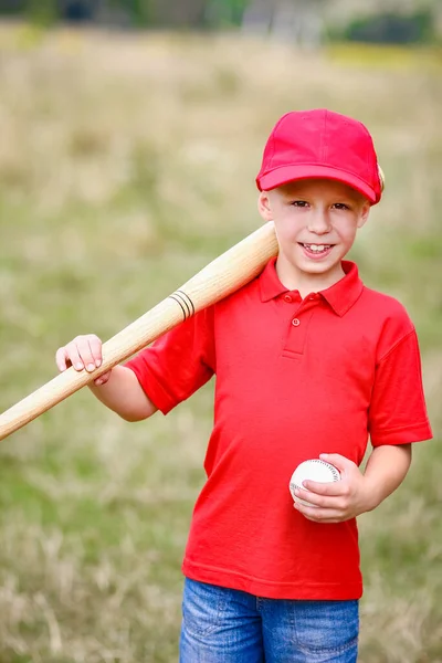 Boldog Gyermek Baseball Ütő Természet Koncepció Parkban — Stock Fotó