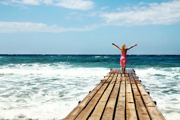 Woman on wooden bridge — Stock Photo, Image