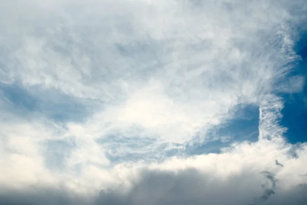 Abstrakte Wolken am Himmel — Stockfoto