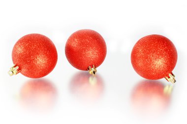 Noel oyuncaklar yansıması ile