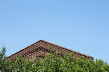 Bir binanın eski tuğla duvar