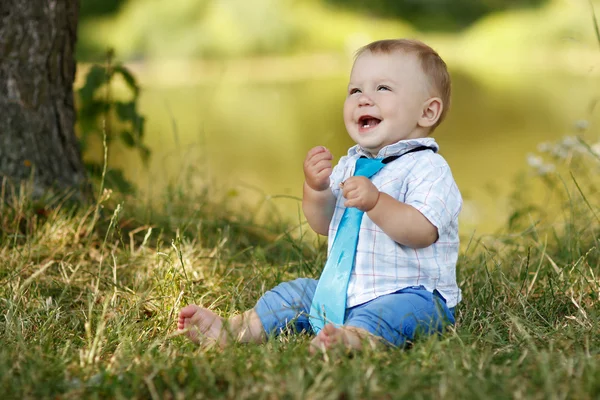 Little boy outdoors — Stock Photo, Image
