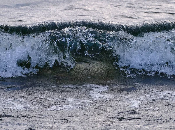 Wellen Brechen Strand — Stockfoto