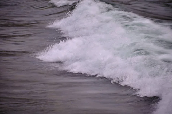 Wave Breaking Shore — Stock Photo, Image