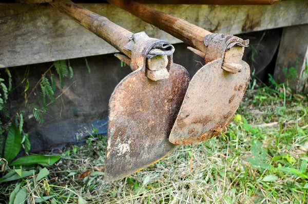 Çapa Eski Çok Yönlü Bir Tarım Bahçıvanlık Aracıdır Kazma Sürme — Stok fotoğraf