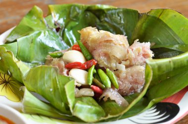 Ekşi domuz eti veya Nham