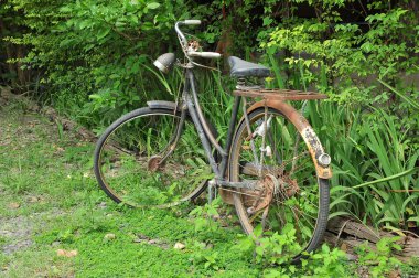 eski paslı Bisiklet