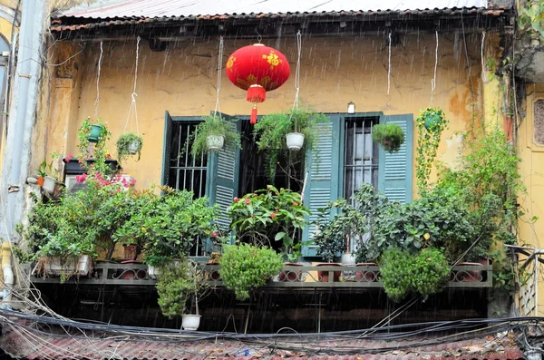 Hanoi archtecture en la lluvia —  Fotos de Stock