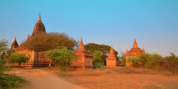 Lawka Hteik Pan templo Stupa —  Fotos de Stock