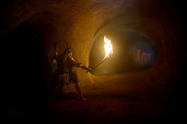 Fantasyjagd der Unterwelt içinde