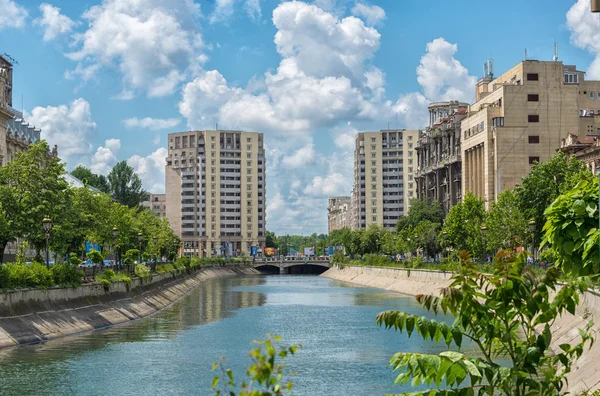 Bükreş'Cityscape Birleşmiş Milletler Meydanı Manzaralı